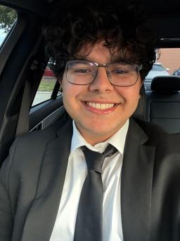 Daniel Efres's avatar